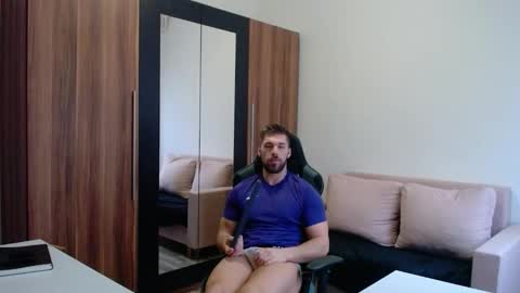 Snapshot of darius_94 chatting on March 18, 2026, 5:32 am darius_94 online show from March 18, 2026, 5:32 am