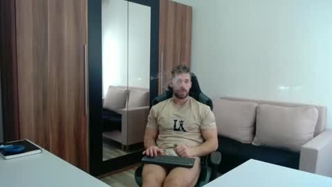 Snapshot of darius_94 chatting on March 19, 2026, 7:23 am darius_94 online show from March 19, 2026, 7:23 am