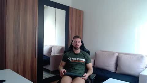 Snapshot of darius_94 chatting on March 24, 2026, 6:51 am darius_94 online show from March 24, 2026, 6:51 am