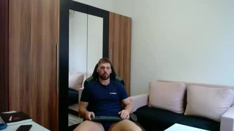 Snapshot of darius_94 chatting on March 26, 2026, 6:52 am darius_94 online show from March 26, 2026, 6:52 am