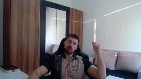 Snapshot of darius_94 chatting on April 3, 2026, 5:16 am darius_94 online show from April 3, 2026, 5:16 am