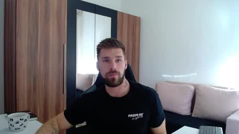 Snapshot of darius_94 chatting on April 7, 2026, 6:58 am darius_94 online show from April 7, 2026, 6:58 am