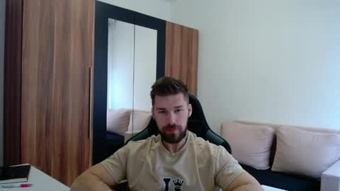 Snapshot of darius_94 chatting on April 10, 2026, 6:07 am darius_94 online show from April 10, 2026, 6:07 am