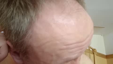 dxd69 online show from April 15, 2026, 2:24 pm