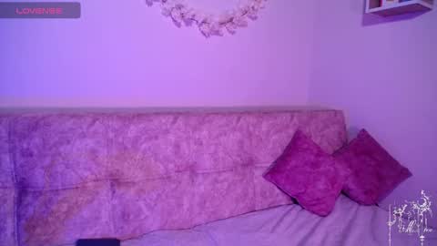 Dark online show from November 20, 2025, 6:18 pm