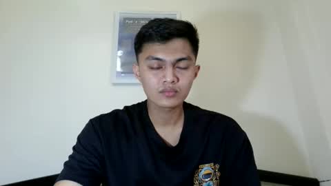Snapshot of dark_angel69x chatting on March 31, 2026, 2:24 am Guile online show from March 31, 2026, 2:24 am