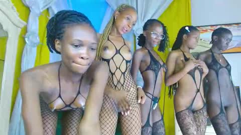 Snapshot of dark_berry2 chatting on March 27, 2026, 8:30 pm Berry online show from March 27, 2026, 8:30 pm