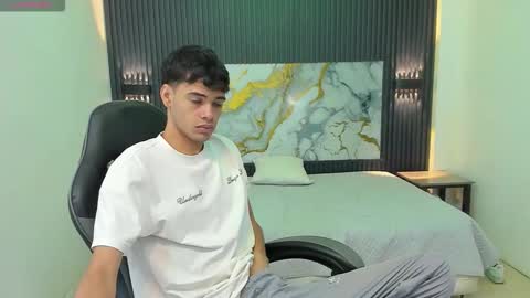 DARCK online show from February 4, 2026, 12:00 pm