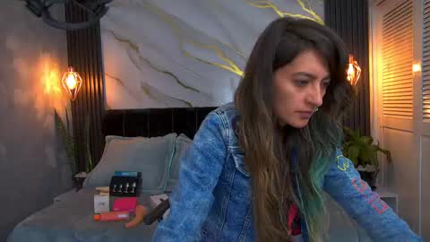 dark_dominika online show from May 5, 2026, 12:57 pm