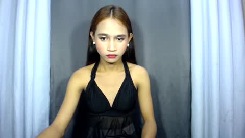 LIANNA online show from November 13, 2025, 2:43 am