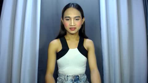 LIANNA online show from March 31, 2026, 4:35 am