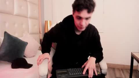 dark_sun333 online show from January 11, 2026, 3:00 am