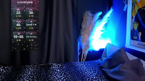 Snapshot of dark_vamp_ chatting on December 19, 2024, 3:40 am Vamp  online show from December 19, 2024, 3:40 am