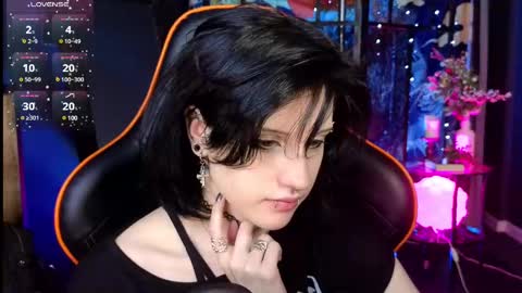 Snapshot of dark_vamp_ chatting on February 14, 2025, 4:15 am Vamp  online show from February 14, 2025, 4:15 am