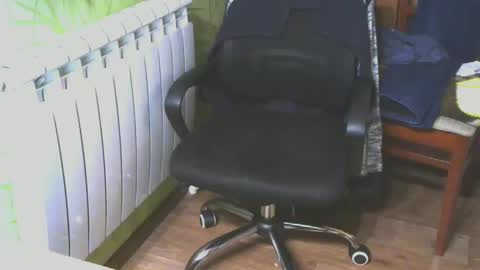 Snapshot of darkdeil chatting on February 6, 2025, 7:40 pm darkdeil online show from February 6, 2025, 7:40 pm