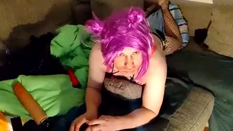 Snapshot of darkma191 chatting on February 16, 2025, 5:04 am Vicky Pink 3 Slave and kink online show from February 16, 2025, 5:04 am