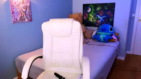 Snapshot of darkmoon____ chatting on October 30, 2025, 3:13 pm darkmoon____ online show from October 30, 2025, 3:13 pm