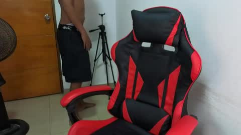 darknigthx online show from April 5, 2026, 3:47 am