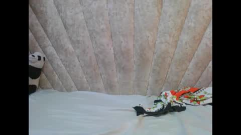 Snapshot of darknipples2 chatting on February 3, 2026, 11:37 am SHANICE online show from February 3, 2026, 11:37 am