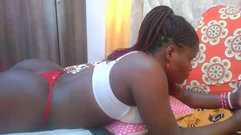 Snapshot of darknipples2 chatting on February 9, 2026, 12:09 pm SHANICE online show from February 9, 2026, 12:09 pm