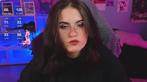 Snapshot of darksh1ne chatting on April 5, 2026, 8:17 pm Shine online show from April 5, 2026, 8:17 pm