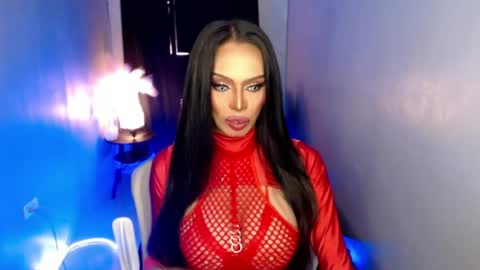 Snapshot of darksoul_mistress chatting on May 5, 2026, 1:57 am HAPPY BIRTHDAY MISTRESS MADRIANA online show from May 5, 2026, 1:57 am
