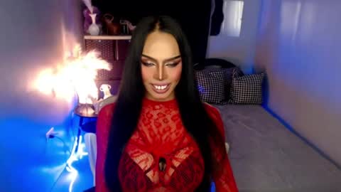 Snapshot of darksoul_mistress chatting on May 31, 2026, 10:44 am HAPPY BIRTHDAY MISTRESS MADRIANA online show from May 31, 2026, 10:44 am