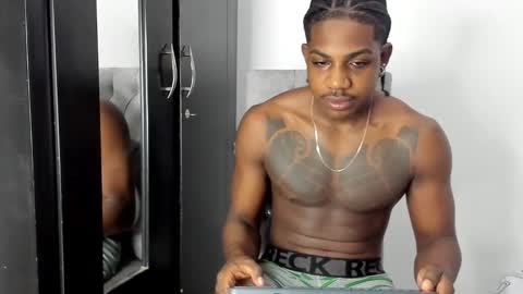 Darktemp  online show from February 25, 2026, 10:58 am