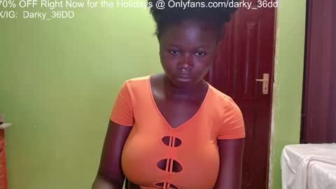 Snapshot of darky_36dd chatting on February 28, 2026, 1:12 pm exclusive sexual content -- IGTwitterX darky 32dd online show from February 28, 2026, 1:12 pm