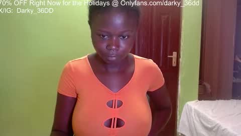 Snapshot of darky_36dd chatting on March 15, 2026, 5:24 am exclusive sexual content -- IGTwitterX darky 32dd online show from March 15, 2026, 5:24 am