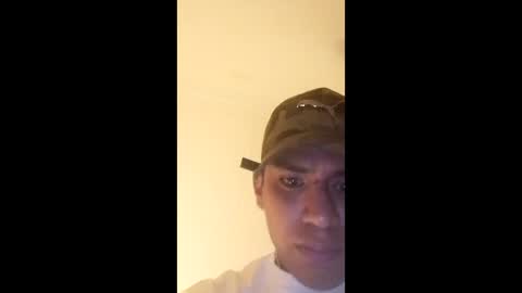 Snapshot of darling_04 chatting on April 15, 2026, 3:13 am darling_04 online show from April 15, 2026, 3:13 am