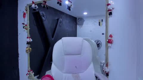Darling online show from January 2, 2025, 2:46 pm