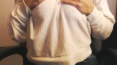 DarlingD online show from December 11, 2024, 1:28 pm