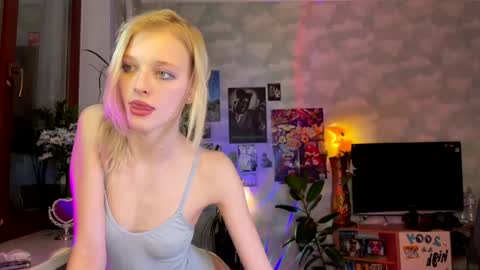 D online show from February 9, 2025, 3:34 pm