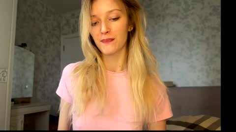 D online show from October 24, 2025, 7:38 am