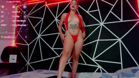 Snapshot of darlyhooper1_ chatting on November 15, 2025, 12:08 am Darlyhooper online show from November 15, 2025, 12:08 am