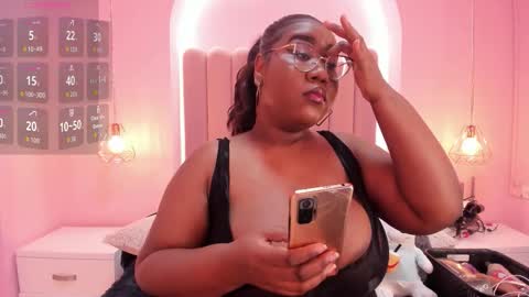 Snapshot of darnellqueen chatting on February 3, 2026, 4:32 am Darnell Queen online show from February 3, 2026, 4:32 am