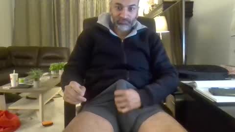 darryl43321 online show from January 12, 2026, 5:29 pm