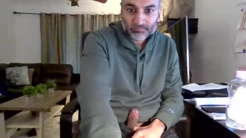 darryl43321 online show from March 19, 2026, 5:17 pm