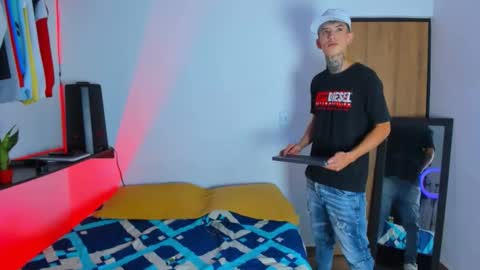 darwin_ggh online show from March 15, 2026, 8:37 pm