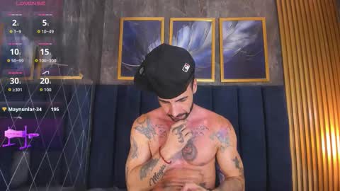 darwin_horny2 online show from May 4, 2026, 11:23 pm