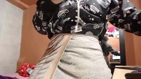 Snapshot of darwin_x chatting on September 24, 2025, 9:07 pm darwin_x online show from September 24, 2025, 9:07 pm