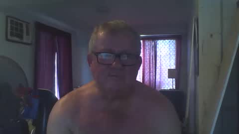 Snapshot of darwincock chatting on January 1, 2025, 1:26 am darwincock online show from January 1, 2025, 1:26 am