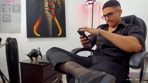 Dash online show from October 31, 2025, 4:57 am