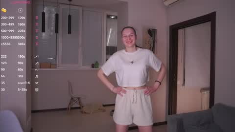 Snapshot of dasha_brown chatting on April 15, 2026, 5:31 pm Dasha online show from April 15, 2026, 5:31 pm