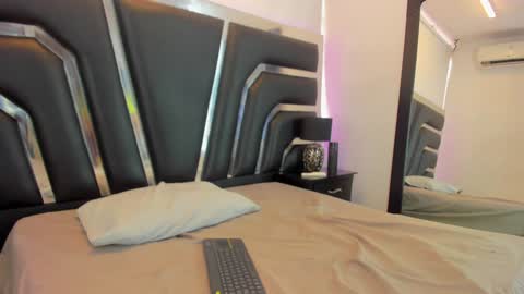 Dasha Foxxx online show from December 30, 2024, 5:55 pm