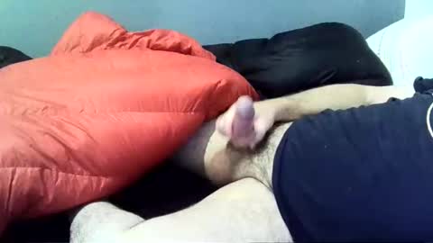 Snapshot of dave19704321 chatting on December 22, 2025, 4:31 am dave19704321 online show from December 22, 2025, 4:31 am