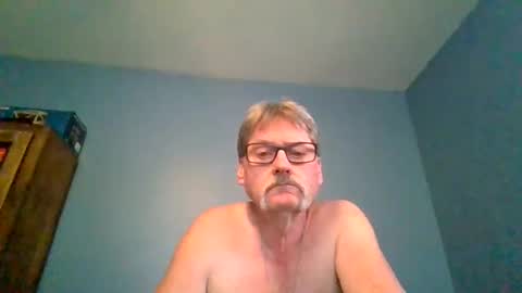 Snapshot of dave69rocks chatting on March 4, 2026, 6:14 pm dave69rocks online show from March 4, 2026, 6:14 pm