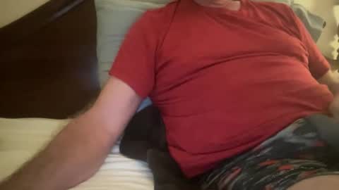 Snapshot of dave_bangswell chatting on December 2, 2025, 3:56 am Dave online show from December 2, 2025, 3:56 am