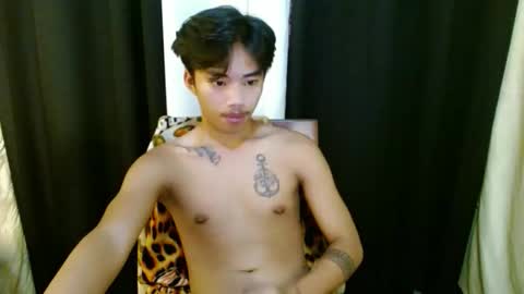 Snapshot of dave_boyyy chatting on October 4, 2025, 6:55 am dave_boyyy online show from October 4, 2025, 6:55 am